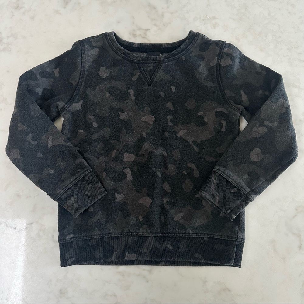 Ideology Black Camouflage Kids Sweatshirt. Size 5